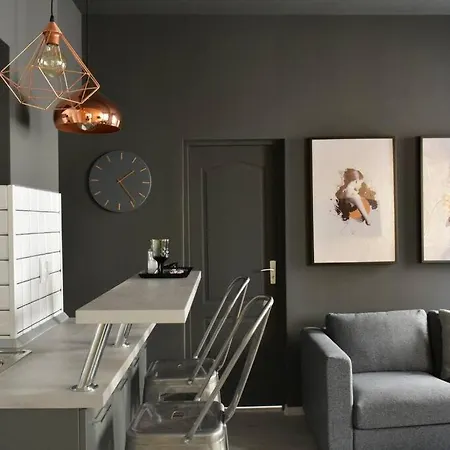 Апартаменты 2 Bdr / Cozy Ap Near Old Town *