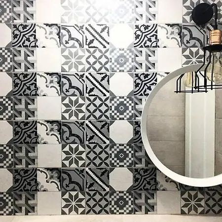 2 Bdr / Cozy Ap Near Old Town * Bükreş