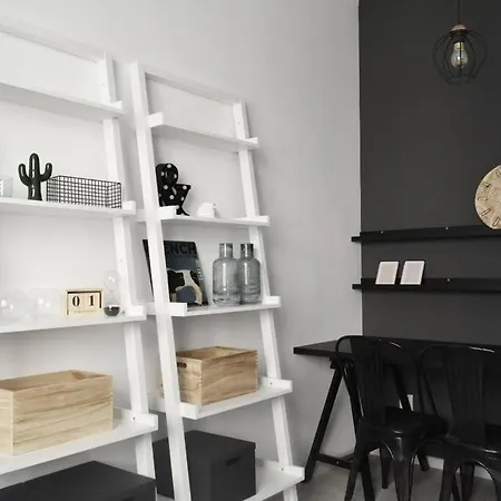 Apartman 2 Bdr / Cozy Ap Near Old Town Bukarest